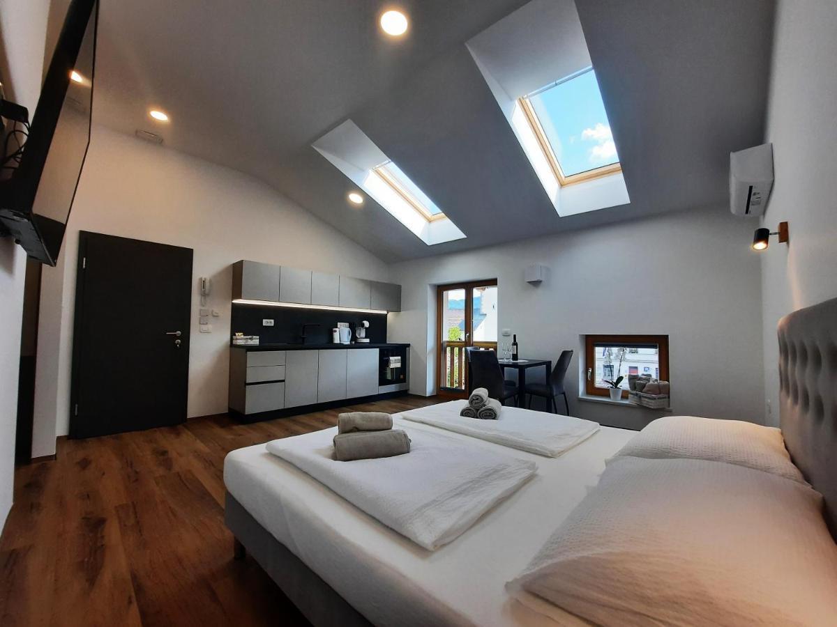 Apartments Hlapi With Spa Kobarid Exterior photo