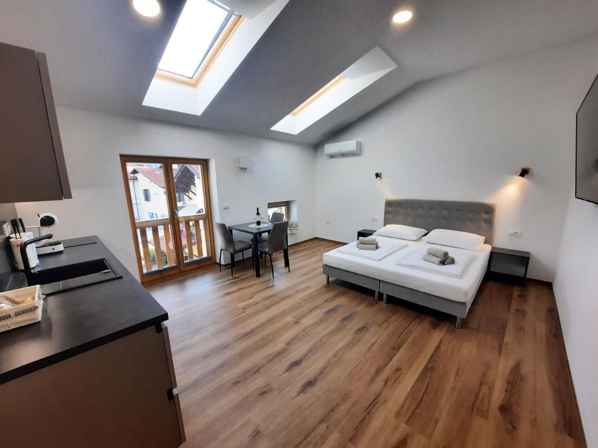 Apartments Hlapi With Spa Kobarid Exterior photo