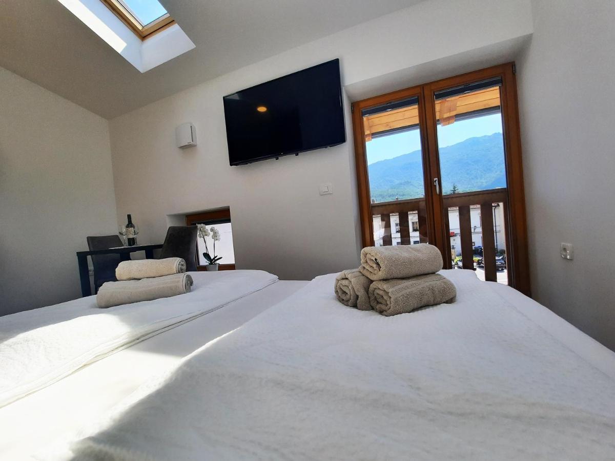 Apartments Hlapi With Spa Kobarid Exterior photo